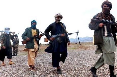 Disputed Afghan-Pakistan border reopens after fighting
